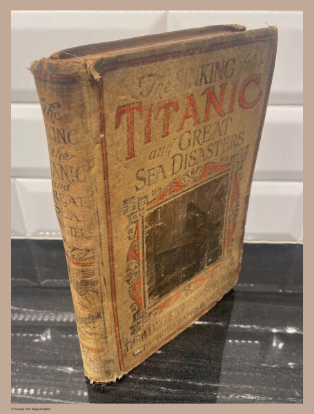 E346 - Sinking of Titanic - i0169(1)