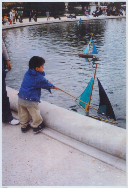 Navigation de petits bateaux au Jardin des Tuileries, 75001 Paris